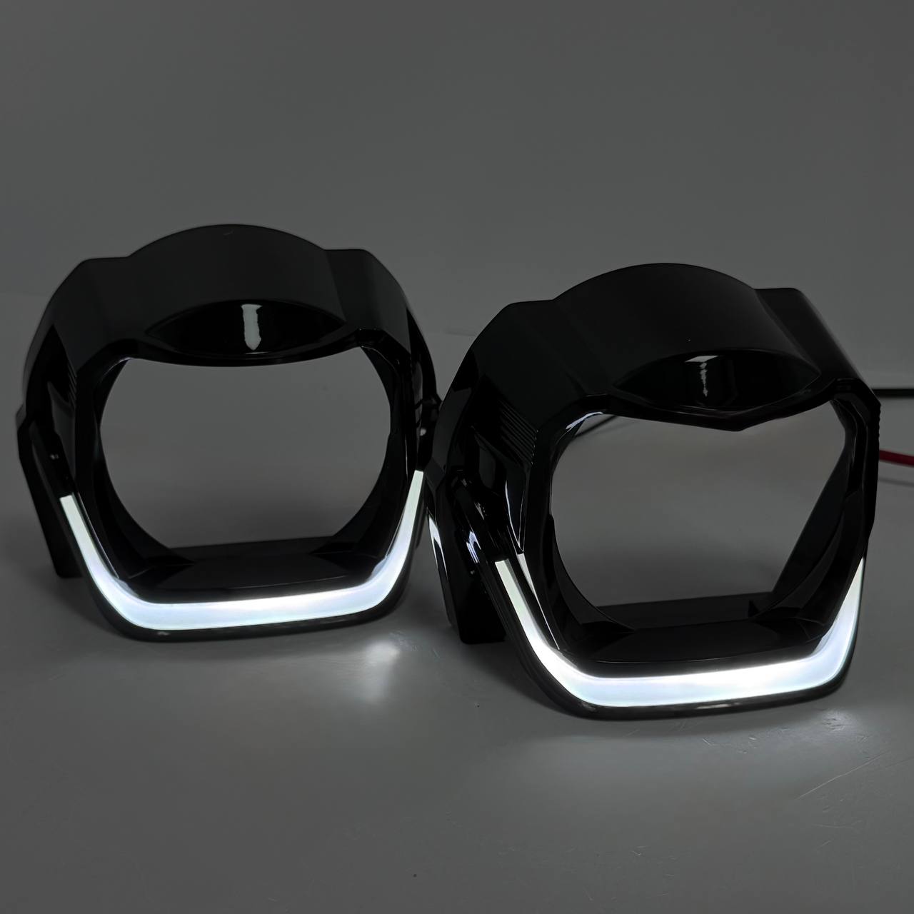 maska-dlya-linzy-3-helm-s-led-podsvetkoj_2